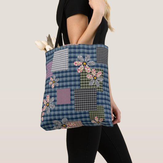 Mehrfarbige Patchwork-Retro-Muster im rustikalen S Tasche (Von Nahem)