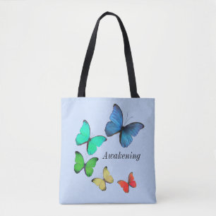 Mehrfarbige Schmetterlinge auf Hellblau Tasche