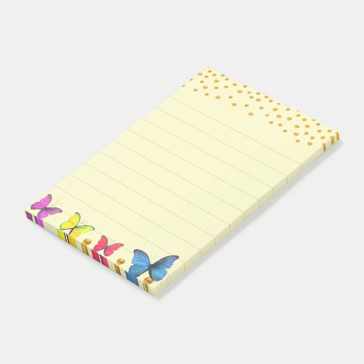 Mehrfarbige Schmetterlinge und Goldkonfetti auf Li Post-it Klebezettel (angewinkelt)