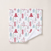 mehrfarbige Weihnachtsbäume auf einem weißen Badhandtuch Set (Waschlappen)