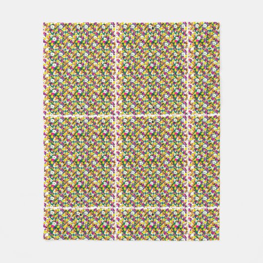 mehrfarbiger Hintergrund mit Quadraten und Punkten Fleecedecke (Vorderseite)