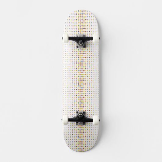 Mehrfarbiger Punkthintergrund Skateboard (Vorderseite)