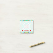 Mehrfarbiger Ring/Kreis-Muster u. individueller Post-it Klebezettel (Auf Schreibtisch)