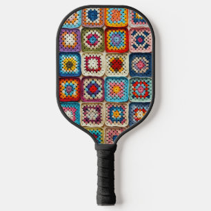mehrfarbiges Crocheted Granny Square Quilt Pickleball Schläger