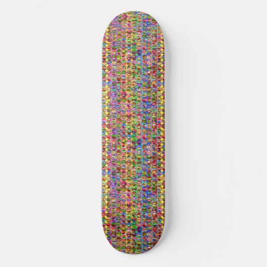 mehrfarbiges Friedenssymbolmuster Skateboard (Vorderseite)