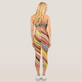 Mehrfarbiges geometrisches, einfaches Banddesign Capri Leggings (Rückseite)