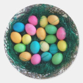 Mehrfarbiges Ostereier Nest Runder Aufkleber (Vorderseite)