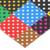 mehrfarbiges Patchwork Quilt Polka Dots Tischdecke (Schrägansicht)