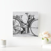 Meilen-Motorrad, 1895 Quadratische Wanduhr (Zuhause)