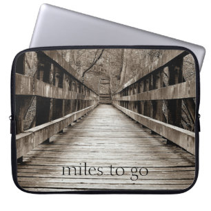 "Meilen zu gehen" Holzbrücke Laptop-Tasche Laptopschutzhülle