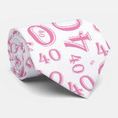 Meilenstein 40 Random Zahlenmuster Rosa/Weiß Krawatte (Gerollt)