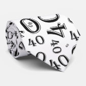 Meilenstein 40 Random Zahlenmuster Schwarz/Weiß Krawatte (Gerollt)