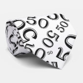 Meilenstein 50 Random Zahlenmuster Schwarz/Weiß Krawatte (Gerollt)