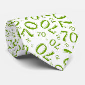 Meilenstein 70 Random Number Pattern Grün/Weiß Krawatte (Gerollt)