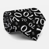 Meilenstein 70 Random Zahlenmuster Schwarz/Weiß Krawatte (Gerollt)