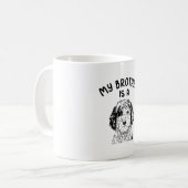 Mein Bruder ist ein Sheepadoodle Funny Doodle Dood Kaffeetasse (Vorderseite Links)