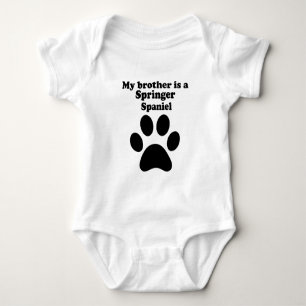 Mein Bruder ist ein Springer Spanier Baby Strampler