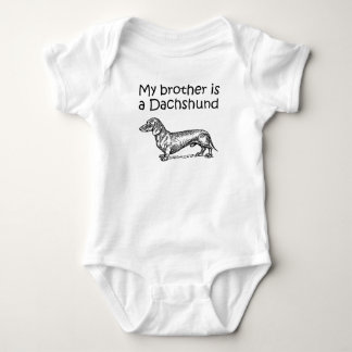 Mein Bruder ist eine Dackel Baby Strampler