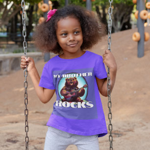 Mein Bruder rockt! Farbenfroher Bär T-Shirt