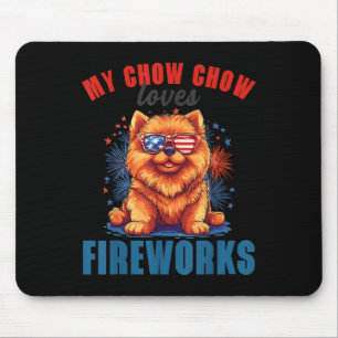 Mein Chow Chow liebt Feuerwerk 4. Juli Patriotisch Mousepad