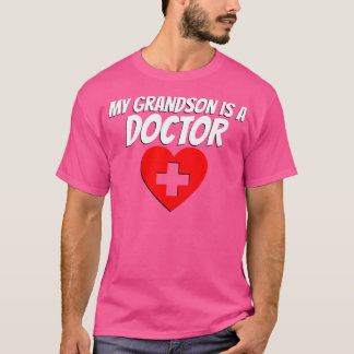 Mein Enkel ist Ärztin Abschluss Proud Oma G T-Shirt