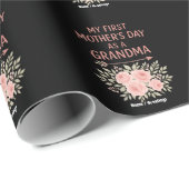 Mein erster Muttertag als Oma Funny & Niedlich Geschenkpapier (Rolleneckpunkt)