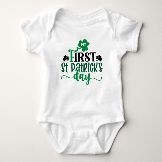 Mein erster St. Patrick's Day Baby Strampler (Vorderseite)
