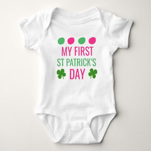 Mein erster St Patrick's Day // St Patrick's Day Baby Strampler (Vorderseite)