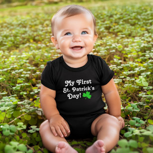 Mein erster St. Patricks Tag Grüner Kleeblatt Baby Strampler