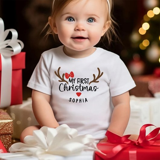 Mein erster Weihnachtsname Girl Reindeer Baby T-shirt