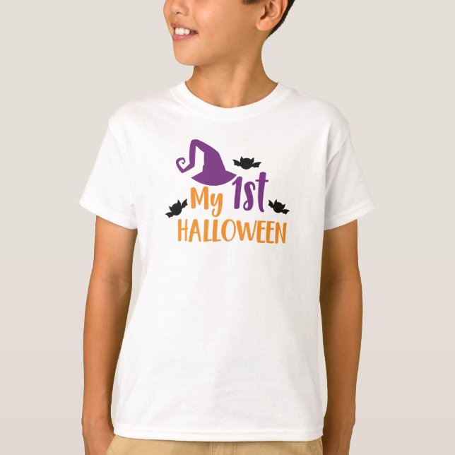 Mein erstes Halloween, Hexenhut, Hut, Fledermäuse T-Shirt (Vorderseite)