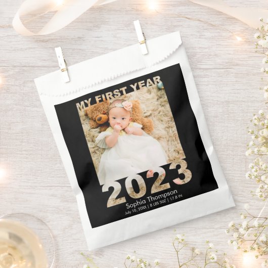 Mein erstes Jahr 2023 Modernes Cutout Baby Foto Bl Geschenktütchen (Ausgeschnitten)