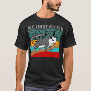mein erstes Kätzchen opossum T-Shirt