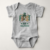 Mein erstes St Patricks Day Fun Baby Geschenk Iris Baby Strampler (Vorderseite)
