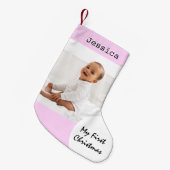 Mein erstes Weihnachts-Baby-Foto Individuelle Name Kleiner Weihnachtsstrumpf (Vorderansicht (hängend))
