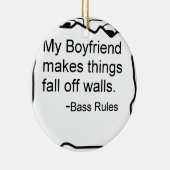 Mein Freund macht Sachen fallen weg von den Keramik Ornament (Rechts)