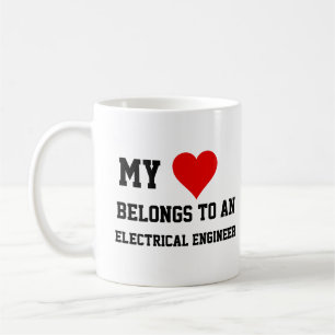 Mein gehört einem Elektroingenieur  Kaffeetasse