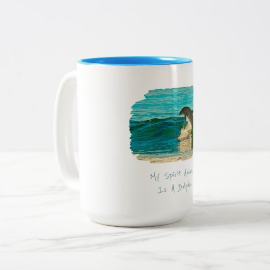 Mein Geisttier ist ein Delphin Zweifarbige Tasse (Vorderseite Links)