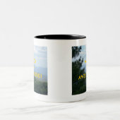 MEIN GOTT IST EIN FANTASTISCHER GOTT! ZWEIFARBIGE TASSE (Mittel)