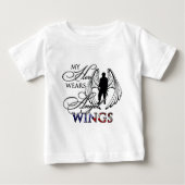 Mein Held trägt Engels-Flügel Baby T-shirt (Vorderseite)