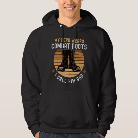 Mein Held trägt Kampfstiefel Vatertag 2022 1 Hoodie (Vorderseite)