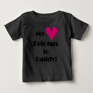 Mein Herz gehört Daddy Baby T-shirt