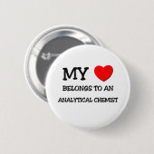 Mein Herz gehört einem ANALYTISCHEN CHEMIKER Button (Vorne & Hinten)