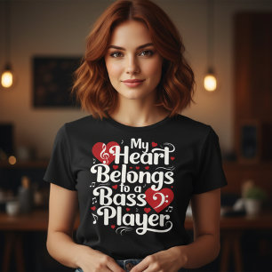 Mein Herz gehört einem Bassisten Lustiger Musiker Tri-Blend Shirt