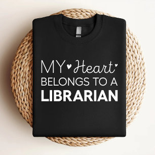 Mein Herz gehört einem Bibliothekar Süßer Biblioth T-Shirt