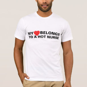Mein Herz gehört einem heißen T-Shirt
