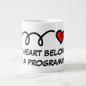 Mein Herz gehört einem Programmierer, der eine Rie Jumbo-Tasse (Vorderseite)