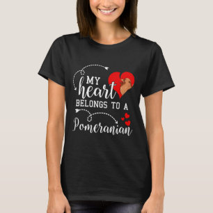 Mein Herz gehört zu einer Spitz-Mama T-Shirt
