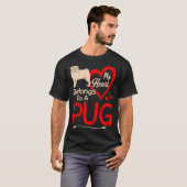 Mein Herz gehört zu Mops Valentine T-Shirt (Vorne ganz)