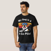 Mein Hund ist mein Co-Pilot | Funny Dog & Car Grap T-Shirt (Vorne ganz)